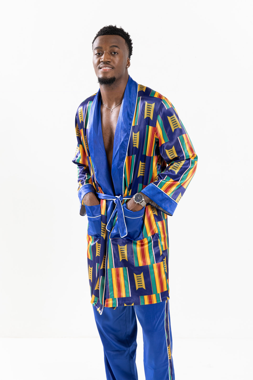 Akinyi Unisex Medium Robe